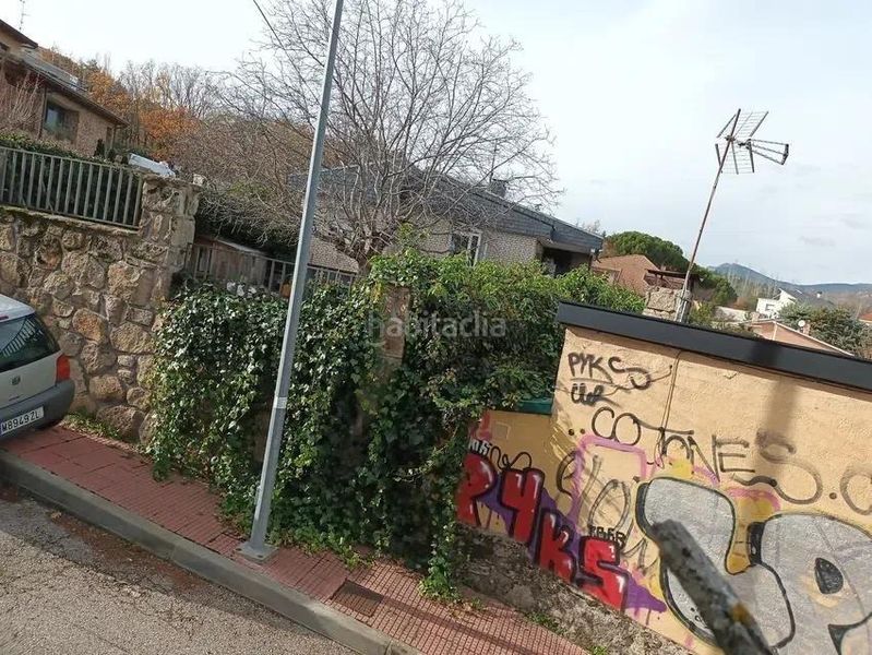 Foto 7d688989-8855-4385-8da1-c0278f3d52ef. Casa a calle cerrillo 12 a Becerril de la Sierra