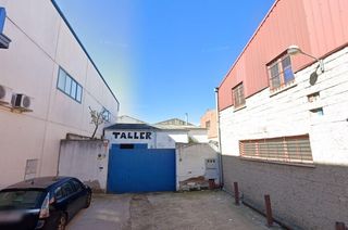 Nau industrial a Calle del nogal 14. Se vende nave industrial okupada en calle del nogal nº 14 humane
