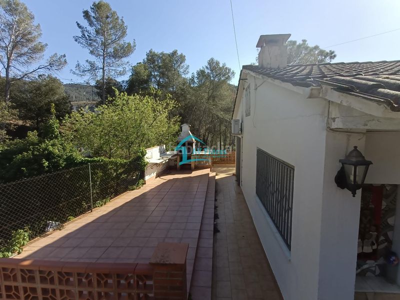 Foto e4cbd1a7-9d42-40bc-bb61-e98b04577398. Maison dans taio 4 dans Castellví de Rosanes