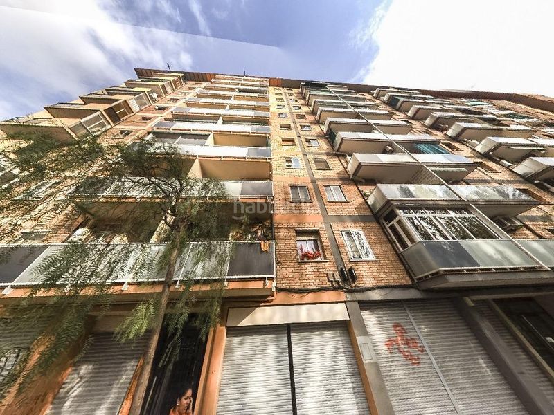 Foto f05c2843-fec0-4de5-bdd8-14ece1005f55. Etagenwohnung in corts catalanes 1176 in Provençals del Poblenou Barcelona