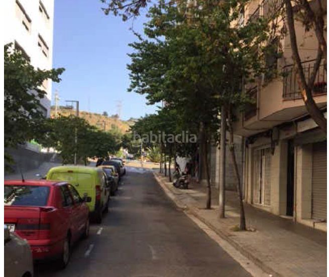 Foto 3ba319fc-854a-48bb-82b7-8b35471cea70. Casa adossada a Prosperitat Barcelona