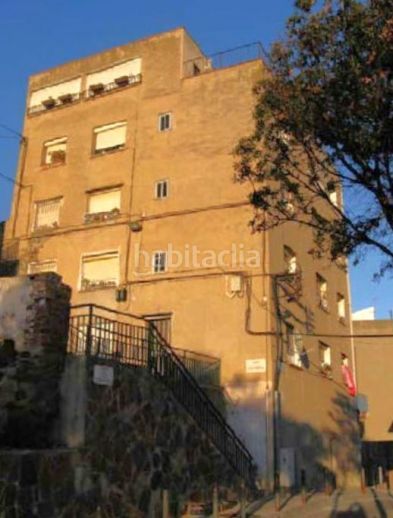 Foto bd6e1f9d-acf6-4f3e-a004-c902672ef338. Pis a alcantara 58 a Roquetes Barcelona