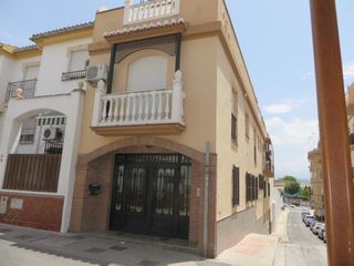 Pis  Pintor velazquez 70. Se vende piso okupado en calle pintor velazquez 70 escalera 1 pl