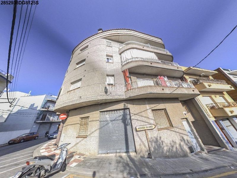 Foto 96de50e9-5807-4233-b77c-e5f4ae58768e. Pis a alhambra 42 a residencial Blanes - vistamar Blanes