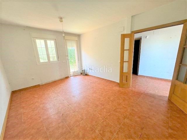 Foto f65f576e-6297-4c73-bace-9576794e0d2a. Casa adossada a cerrillo 31 a Hormigos