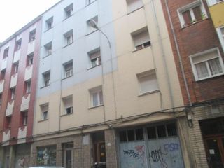 Piso  Los pedregales 18. Se vende piso okupado en calle calle los pedregales 18 gijón, as