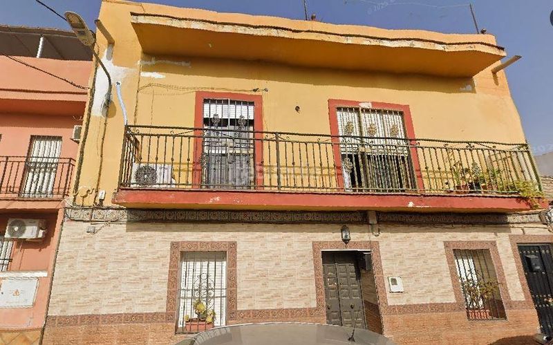 Foto 9d0cae9c-1c38-49cf-bc3d-bd7cf481a074. Pis a calle almanzor a Torreblanca Sevilla