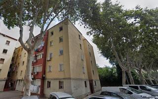 Piso en Covadonga 14. Venta de piso okupado en badalona barcelona