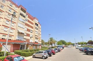 Appartamento in Ex vpo piso c riu llobregat, 18 - bl10 - esc6 - 5. Se vende piso okupa en c ex vpo piso c riu llobregat, 18