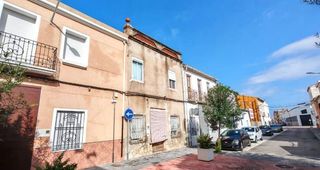 Haus  Avenida regne de valencia 14. Se vende casa okupada en avenida regne de valencia nº 14 beniflá