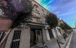 Flat in Campoamor 54. Se vende piso okupado en campoamor 54 hospitalet de llobregat, l