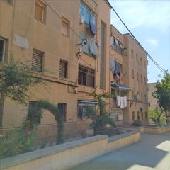 Flat in Blocs de la florida 5. Se vende piso okupado en blocs de la florida 5 hospitalet de llo
