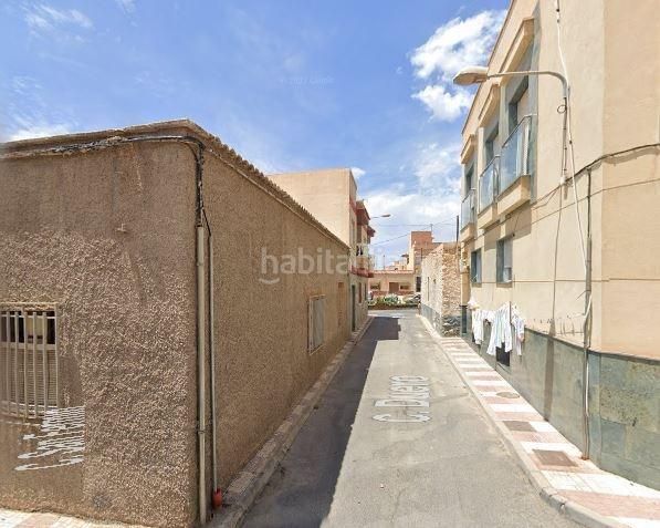Foto 0146c14e-9a73-49a6-a315-32162f96396b. Pis a calle san fermin 32 a Adra
