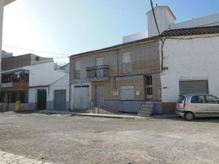 Casa adossada  Ayuntamiento 24. Se vende casa adosada okupada en plaza plaza ayuntamiento 24 lác