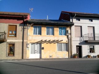 Maison jumelée  De camarreal 114. Se vende casa adosada okupada en calle camarreal 114 santander c