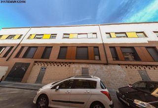 Flat  Vicente morales 8. Se vende piso alquilado en calle vicente morales 8 bargas, toled
