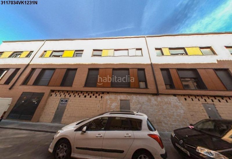 Foto 950f7761-b8e6-4b15-972f-8653a64e9ffe. Flat in vicente morales 8 in Bargas