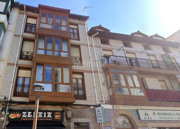 Foto 872dba48-a816-494d-bd0c-e476a12cb3ad. Pis a calle santander 18 a Centro Castro - Urdiales
