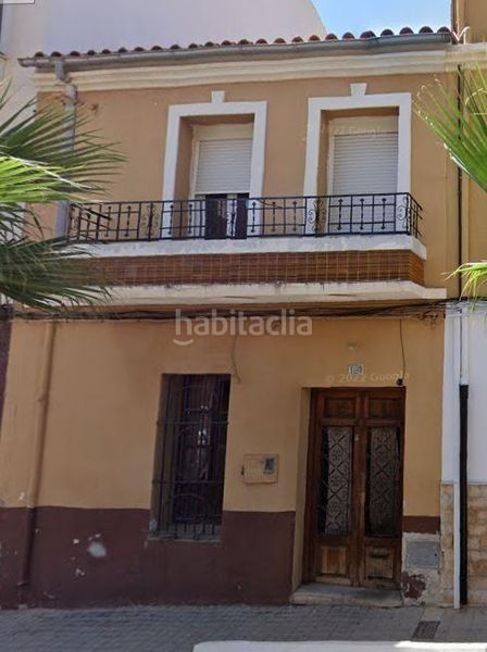 Foto f7132297-fb32-4358-a6b5-e904405fc0ca. Casa a calle mur 85 a Almenara