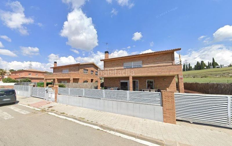 Foto ceb49400-e6f3-4ad1-b2c6-f07f9438f03b. Casa amb aparcament piscina a Llinars del Vallès