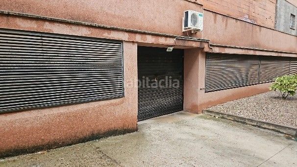 Foto 6611b178-e40e-4d6a-83be-1fc5ad2988d4. Dúplex en francesc macià 196 se vende dúplex okupado en avenida francesc macià barcelona en Olesa de Montserrat