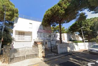 Duplex  Carrer punta del cavall 71. Se vende dúplex okupado en punta del cavall de salou tarragona
