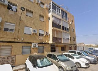 Pis a Pintor garcia ramos 7. Se vende piso okupado en cl pintor garcia ramos nº 7 alcalá de g