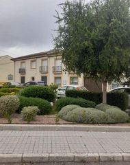 House in Guadalcalzar b5 11. Se vende casa okupada en calle clara campoamor nº 5 guadalcázar