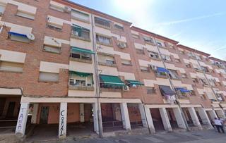 Pis  Artur mor roig. Venta de piso okupado en lleida lleida