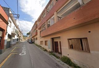 Appartement à Ramon y cajal 31. Se vende piso okupado en calle ramón y cajal 31 de tordera barce