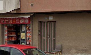Etagenwohnung in Mossèn aulet 29. Se vende piso okupado en mossèn aulet de manlleu, barcelona.