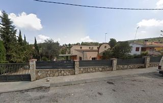 Casa in Bosc dels palillos 7. Se vende casa okupada en calle bosc dels palillos 7 olesa de bon