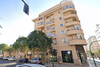 Appartement à Josep joaquim landerer 12. Se vende piso okupado en calle josep joaquim landerer 12 elcheel