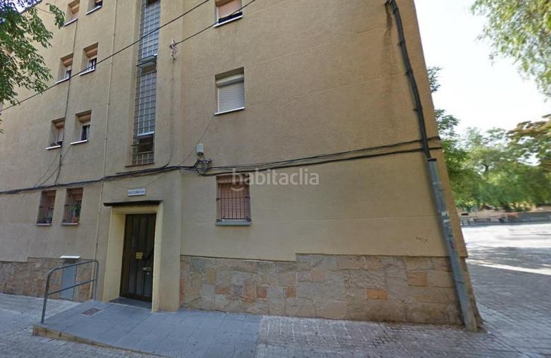 Foto 1e1fc094-5b97-4fd8-b5f9-c71e04fd9daf. Piso en plaza dels blocs de la florida 18 se vende piso okupado en plaza dels blocs de la florida 18 en l hospitalet de llobregat barcelona. en Hospitalet de Llobregat (L´)