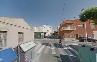 Pis a Tio lliura 14. Se vende piso alquilado en vía tio lliura 14 elcheelx, alicantea