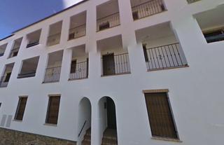 Appartamento in Barrio guarros. Se vende piso okupado en paterna del río almería.