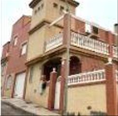 Maison  Molineta la. Se vende casa independiente okupa en huércal de almería almería.