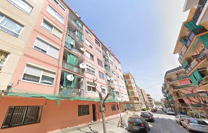 Foto f8d19962-ce29-4d19-a0e9-70b041e02bb5. Appartamento in carrer nuria 15 in Zona Alta Premià de Mar