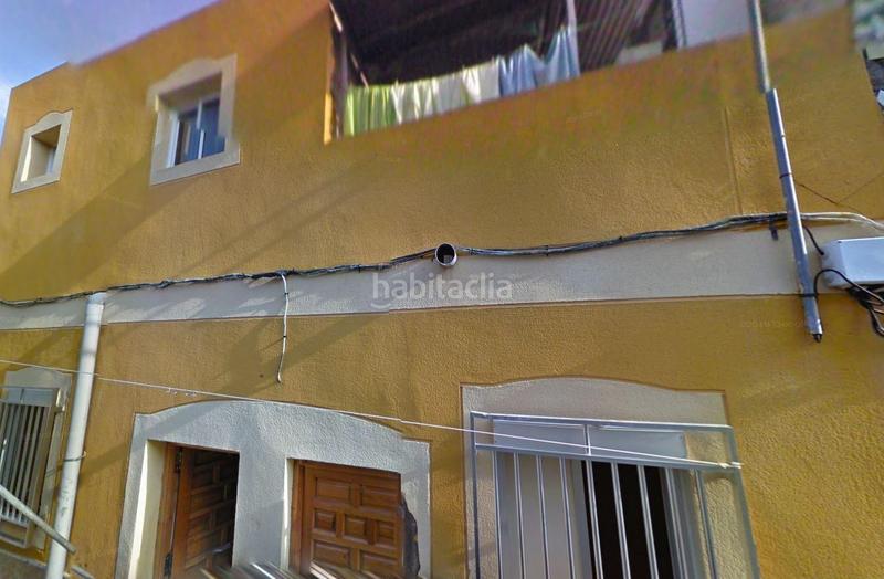 Foto c80088f1-f66e-4c69-9fb4-7957b7d05370. Casa se vende casa independiente okupa . en La Chanca - Pescadería Almería
