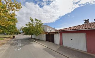 Maison  Constitucion. Se vende casa independiente okupa en rosakejo cáceres.