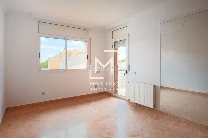 Foto a5dbf610-0c68-435a-b1be-2b6685f9c7e2. Chalet luminoso chalet con piscina a metros de la playa en Cubelles