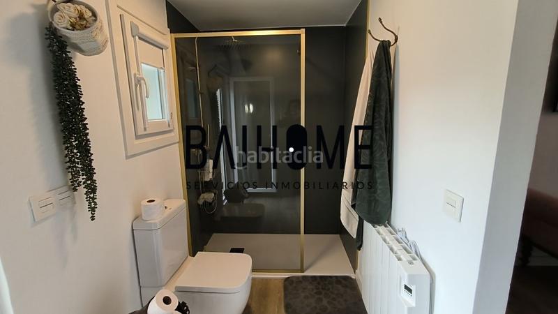 Foto 33442383-b846-4469-be9d-95215c24ea06. Chalet con riscaldamento parcheggio in Altza Donostia - San Sebastián