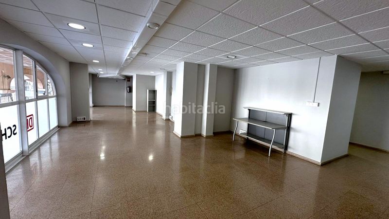 Foto 353c9cbd-313b-4539-92ea-72fe0fe52a78. Affitto ufficio in Sax