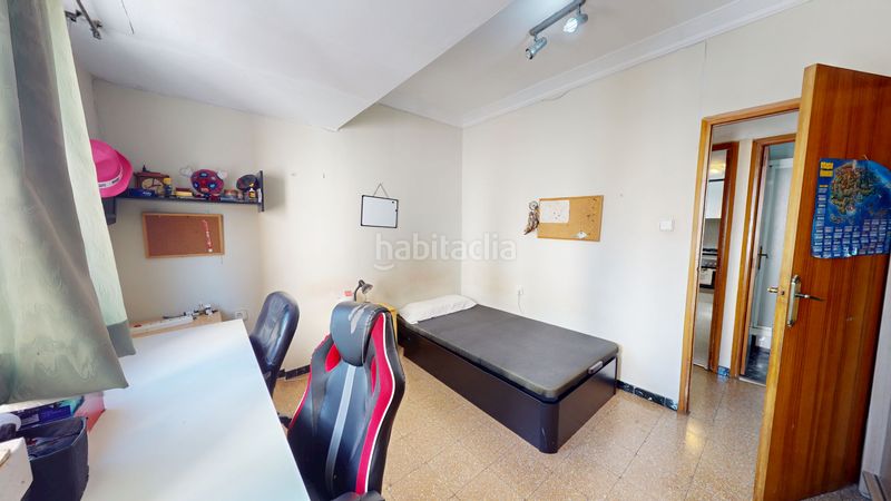 Foto 0a7460e7-63e0-4526-80f1-f911c7279552. Pis a Zona Nord Alcoi