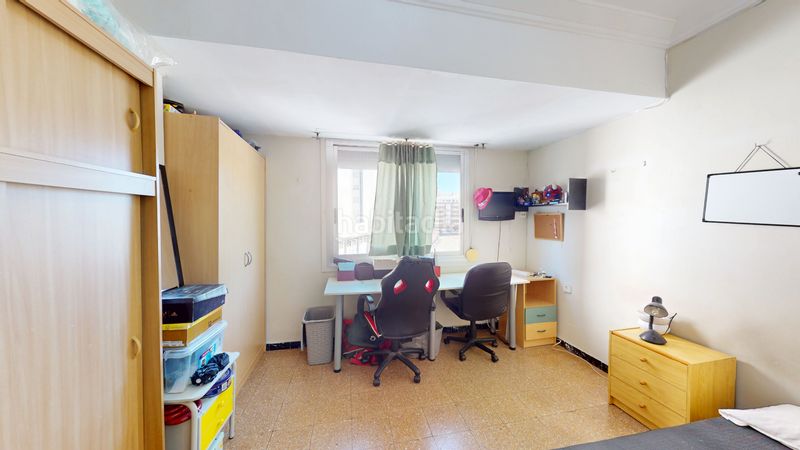 Foto 3acc0b09-093d-48c9-a044-b1e0f1f67587. Pis a Zona Nord Alcoi