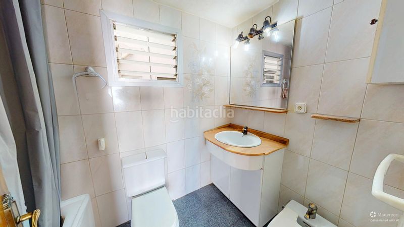 Foto 7882c010-badd-41f8-9dea-6b3d1b3dd497. Pis a Zona Nord Alcoi