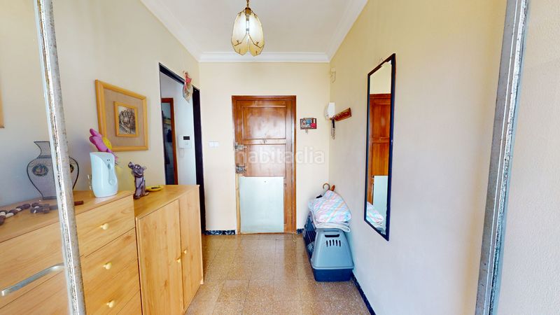 Foto 8979360c-7c3d-48e3-8cc3-6c894e384e2a. Pis a Zona Nord Alcoi
