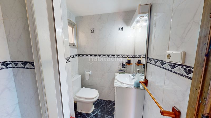 Foto a8423ee5-82d3-466f-8d13-801ce2c41c40. Pis a Zona Nord Alcoi