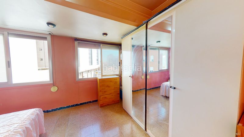 Foto cf4afb75-b104-4346-ba31-046b5cca42cd. Pis a Zona Nord Alcoi