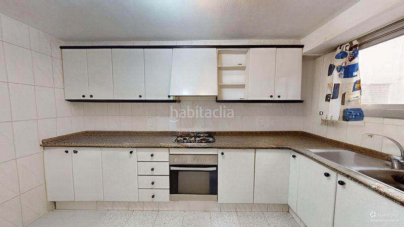 Foto e3857fbb-10a4-41b2-813d-3c1d11c7af31. Pis a Zona Nord Alcoi